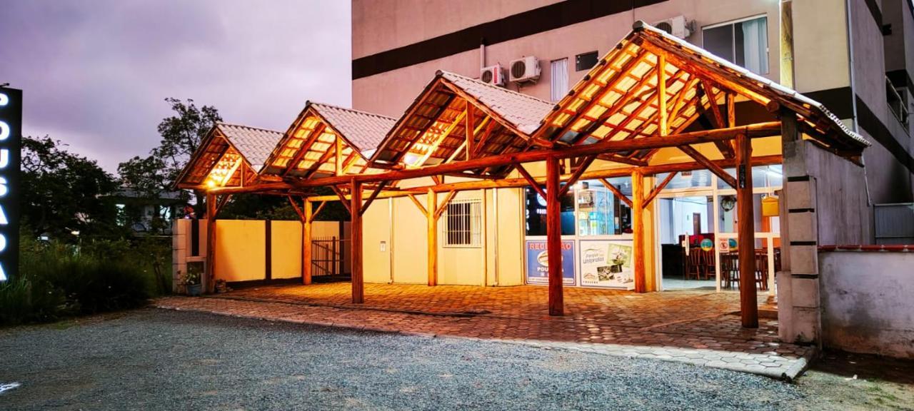 Do Parque Pousada Penha  Εξωτερικό φωτογραφία